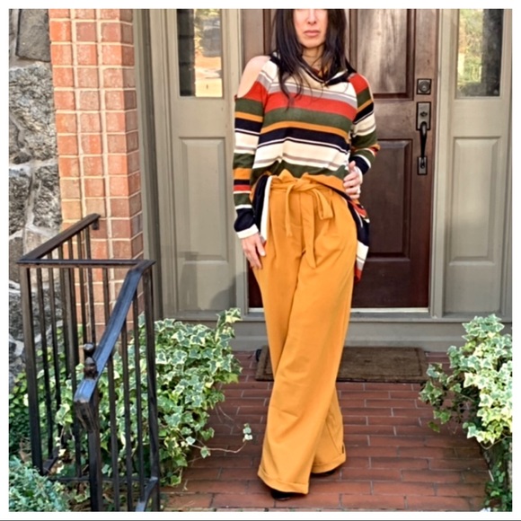 ✨LAST ✨Mustard side pockets belted wide leg pants - Picture 3 of 8